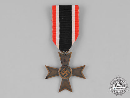 germany,_wehrmacht._a_lot_of_second_war_period_wehrmacht_badges_c18-039464