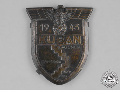 germany,_wehrmacht._a_lot_of_second_war_period_wehrmacht_badges_c18-039469