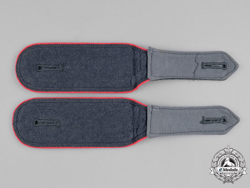 germany,_luftwaffe._a_pair_of_luftwaffe_flak/_artillery_em/_nco’s_shoulder_straps_c18-039489