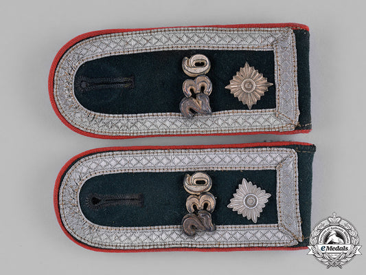 germany,_heer._a_pair_of_heer(_army)_artillery_feldwebel’s_shoulder_straps_c18-039500