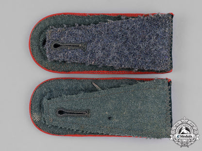 germany,_heer._a_pair_of_heer(_army)_artillery_feldwebel’s_shoulder_straps_c18-039501