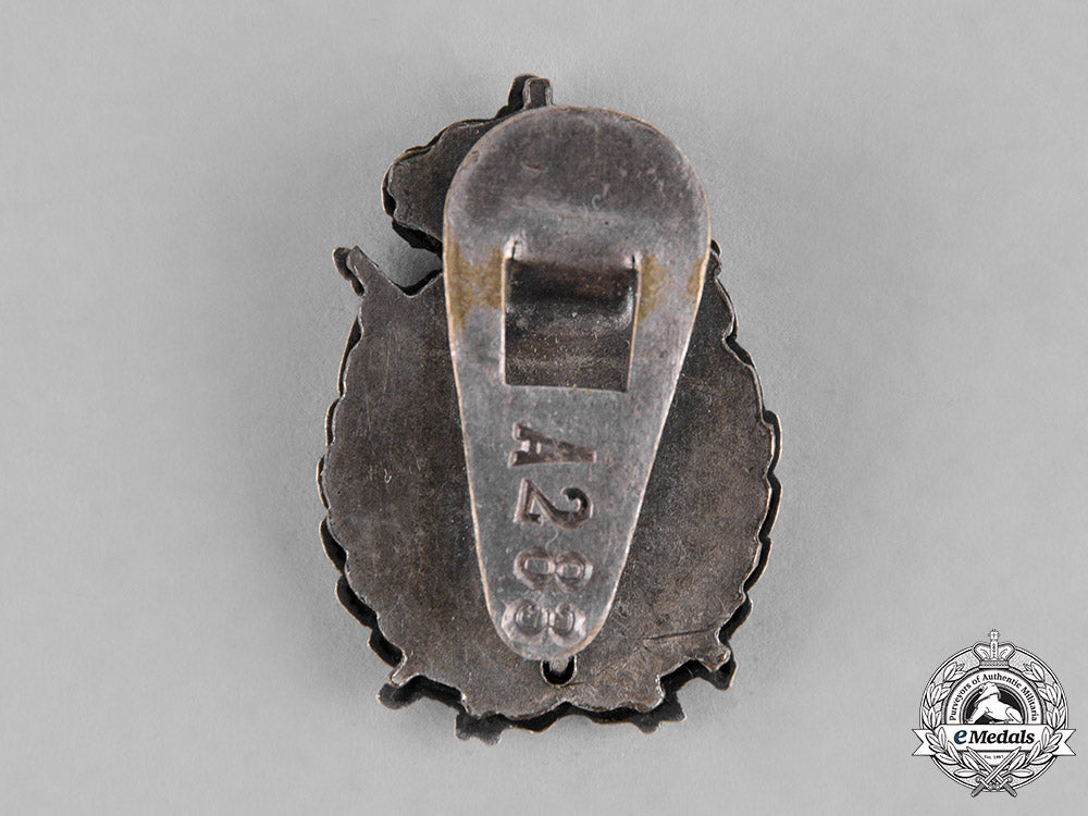 romania,_kingdom._a_badge_of_the_reserve_officers_union_c18-039543_1_1_1_1_1_1