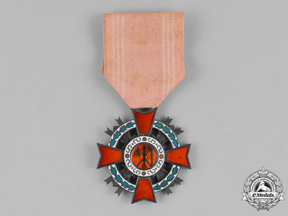united_states._a_military_merit_order_group_to_lieutenant_colonel_john_keith_macintyre,_united_states_army_c18-039553
