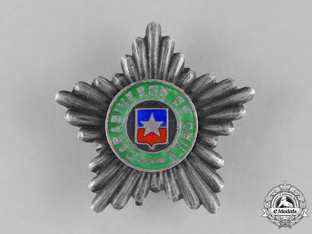 chile,_republic._a_chilean_police_force_merit_star_c.1990_c18-039606_1