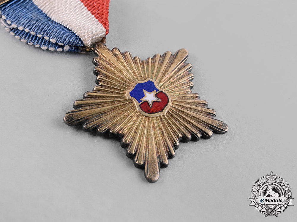 chile,_republic._a_lot_of_army_forces_service_stars,_c.1920-1930_c18-039619