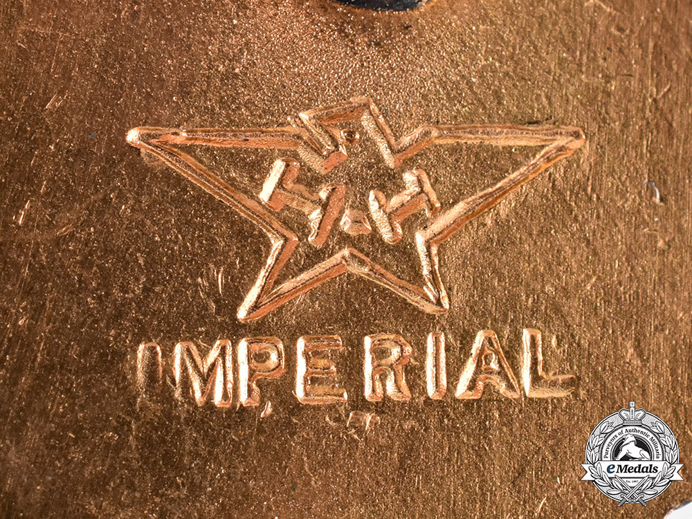 united_states._a_lot_of_united_states_army_air_force_badges_c18-039728