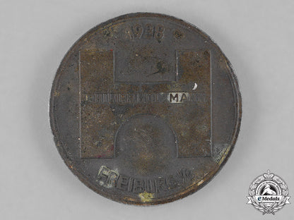 germany._a1938_holzmann_construction_crew_employee_badge_c18-039859