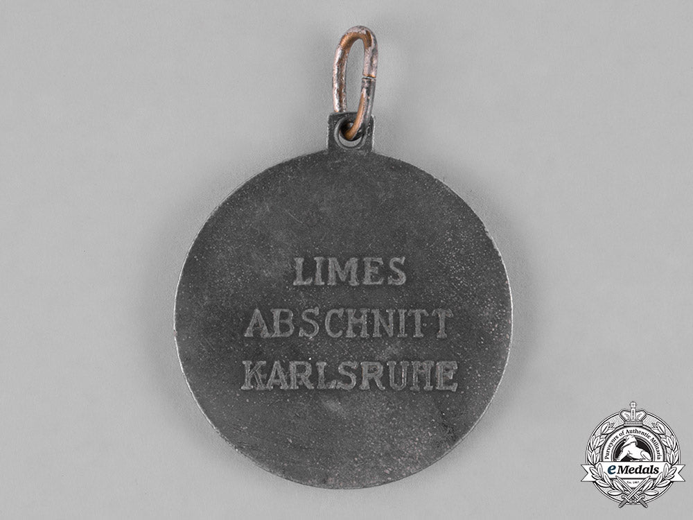 germany,_third_reich._a1938_comemmorative_westwall_construction_medal_c18-039879