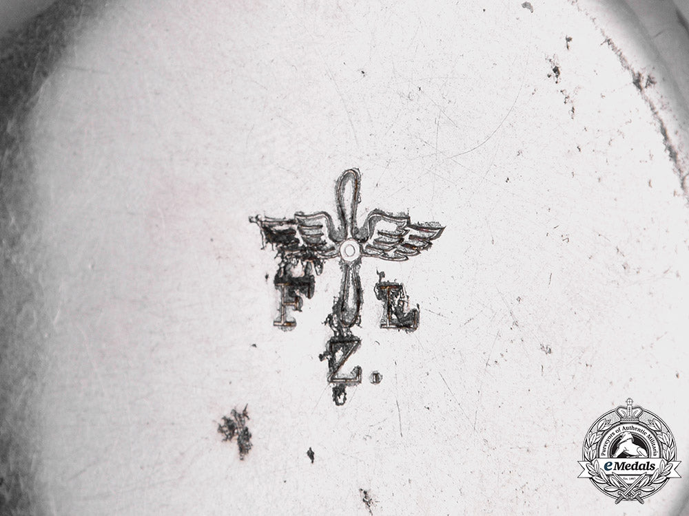 germany,_fliegertruppe._a_pilot’s_pocket_watch_by_f.w._kreis_c18-039890