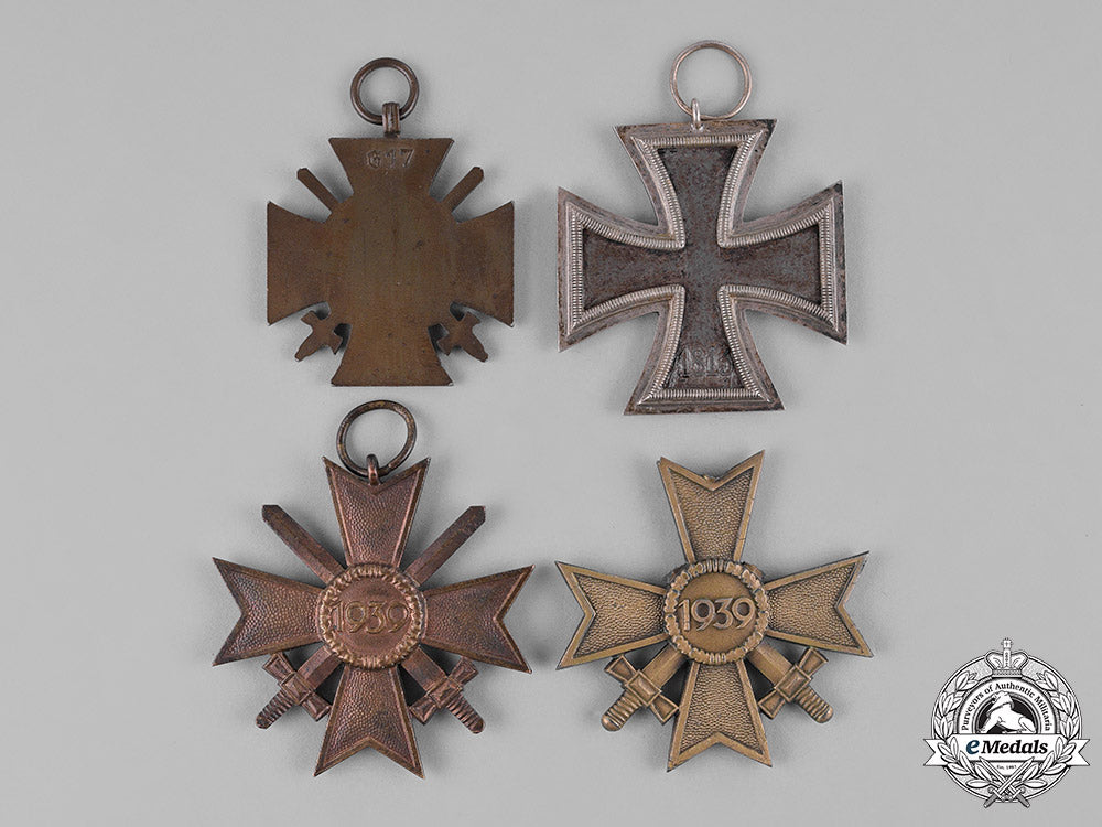 germany,_third_reich._a_lot_of_german_medals_c18-039918