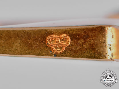 sweden,_kingdom._an_order_of_vasa_in_gold,_i_class_knight,_by_c._f._carlman,_c.1900_c18-039970
