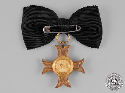 austria,_imperial._a_sovereign_order_of_the_knights_of_malta,_gold_merit_cross,_c.1918_c18-039978