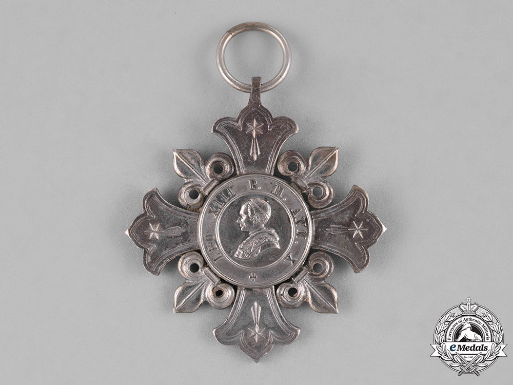 vatican,_city_state._two_awards&_decorations_c18-040062