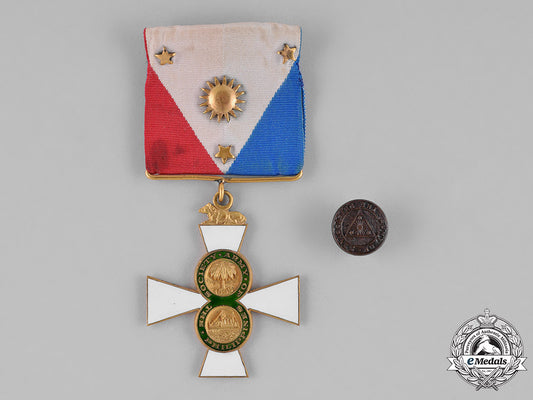 united_states._a_society_of_the_army_of_the_philippines_membership_badge,_c.1910_c18-040180_1_1_1_1_1_1