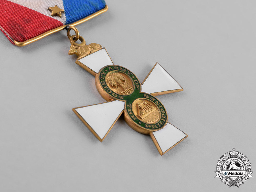 united_states._a_society_of_the_army_of_the_philippines_membership_badge,_c.1910_c18-040184_1_1_1_1_1_1