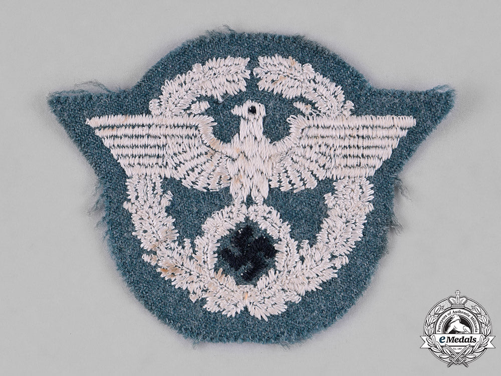 germany,_ordnungspolizei._a_german_police_administration_cap_insignia_c18-040563