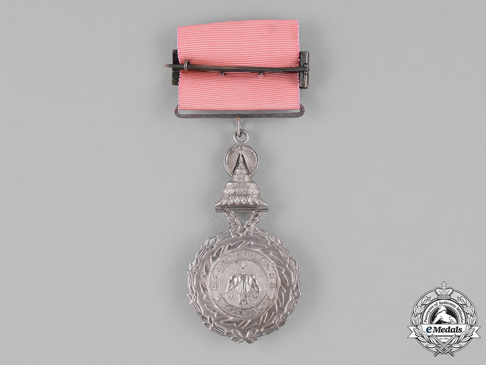 thailand,_kingdom._a_most_illustrious_order_of_chula_chom_klao,_member's_badge_c18-041000