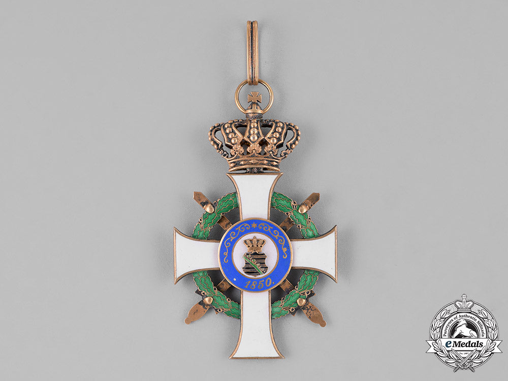 saxony,_kingdom._an_albrecht_order,_grand_cross_with_swords,_by_scharffenberg_of_dresden,_c.1914_c18-041218_1_1_1_1_1_1_1_1_1_1_1_1_1_1_1_1