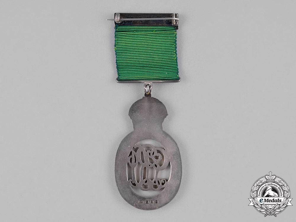 united_kingdom._a_colonial_auxiliary_forces_officers’_decoration_c18-041253