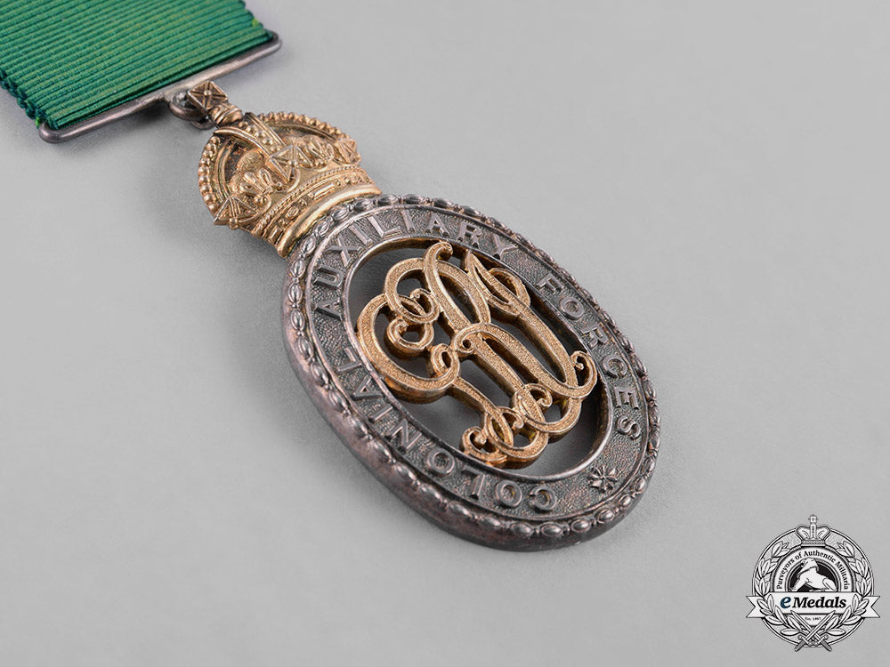 united_kingdom._a_colonial_auxiliary_forces_officers’_decoration_c18-041254