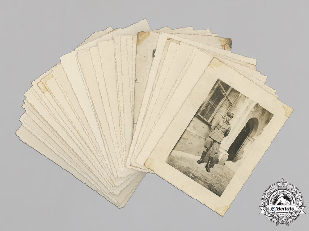 croatia,_independent_state._a_lot_of39_domobrani_photos_c18-041336