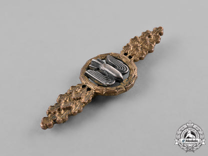 germany,_luftwaffe._a_bomber_pilot’s_clasp,_gold_grade_c18-041386