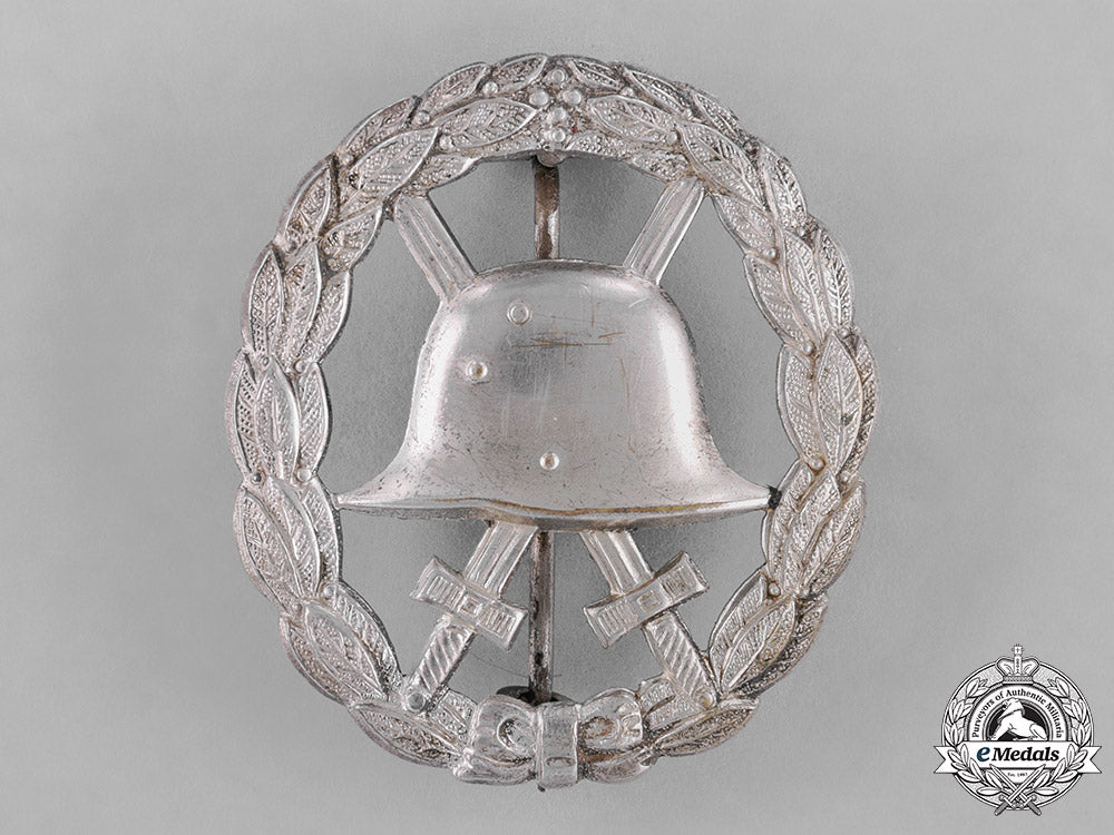 germany,_imperial._a_first_war_period_wound_badge,_silver_grace_c18-041531