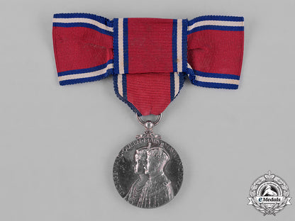 canada._a_first_war_group_to_nursing_sister_hamilton,_canadian_army_medical_corps_c18-041586