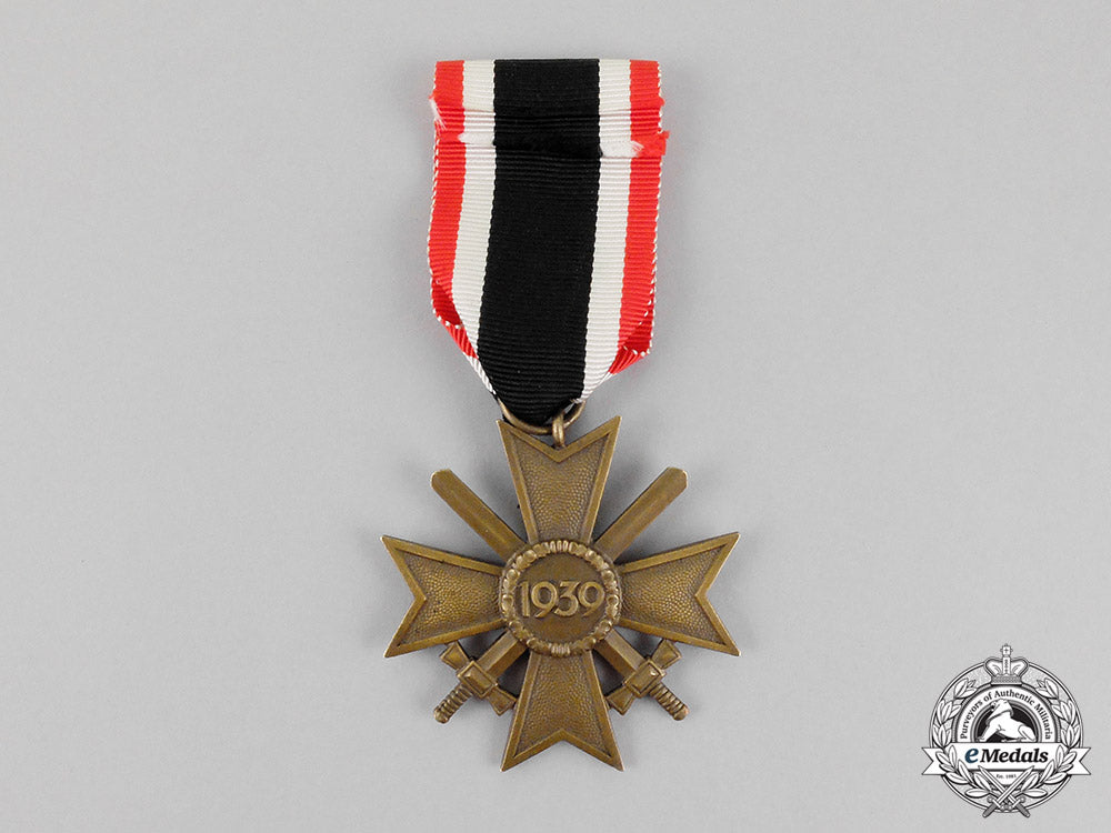 germany._a_war_merit_cross_second_class_with_swords_c18-0416