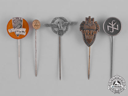 germany,_third_reich._a_lot_of_second_war_period_stick_pins_c18-041662