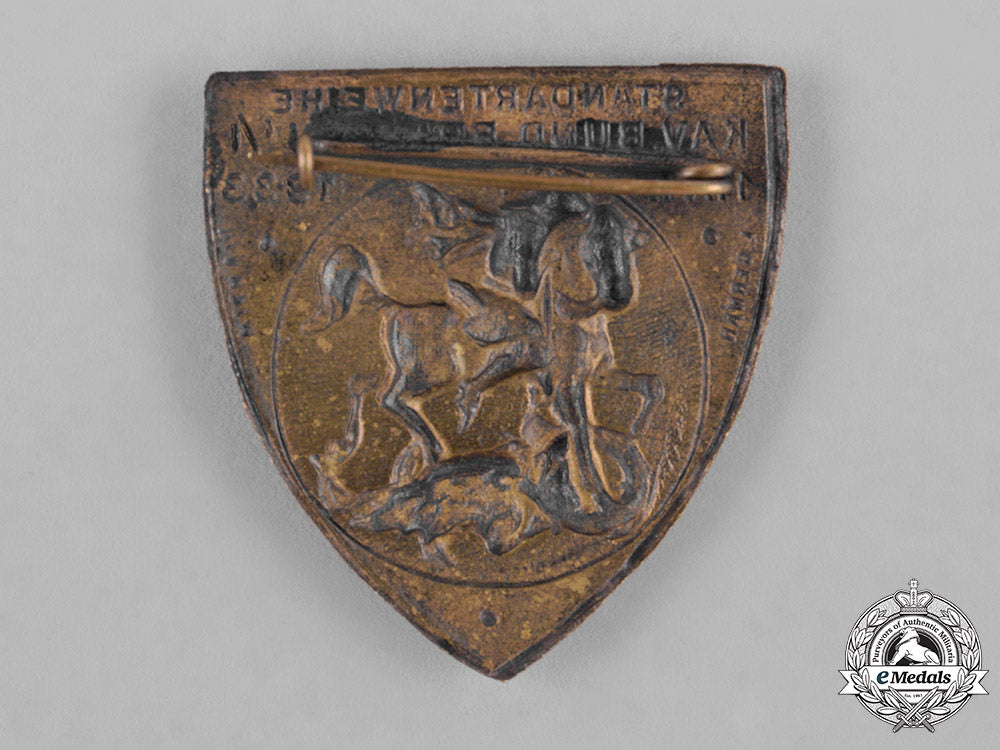 germany,_third_reich._a1933_braunau_am_inn_cavalry_badge_c18-041683