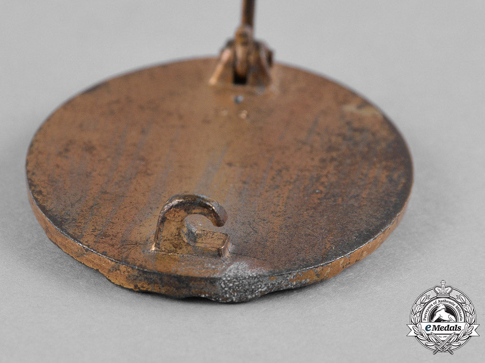 germany,_wehrmacht._a_gold_grade_wound_badge,_with_case,_by_b.h._mayer_c18-041788