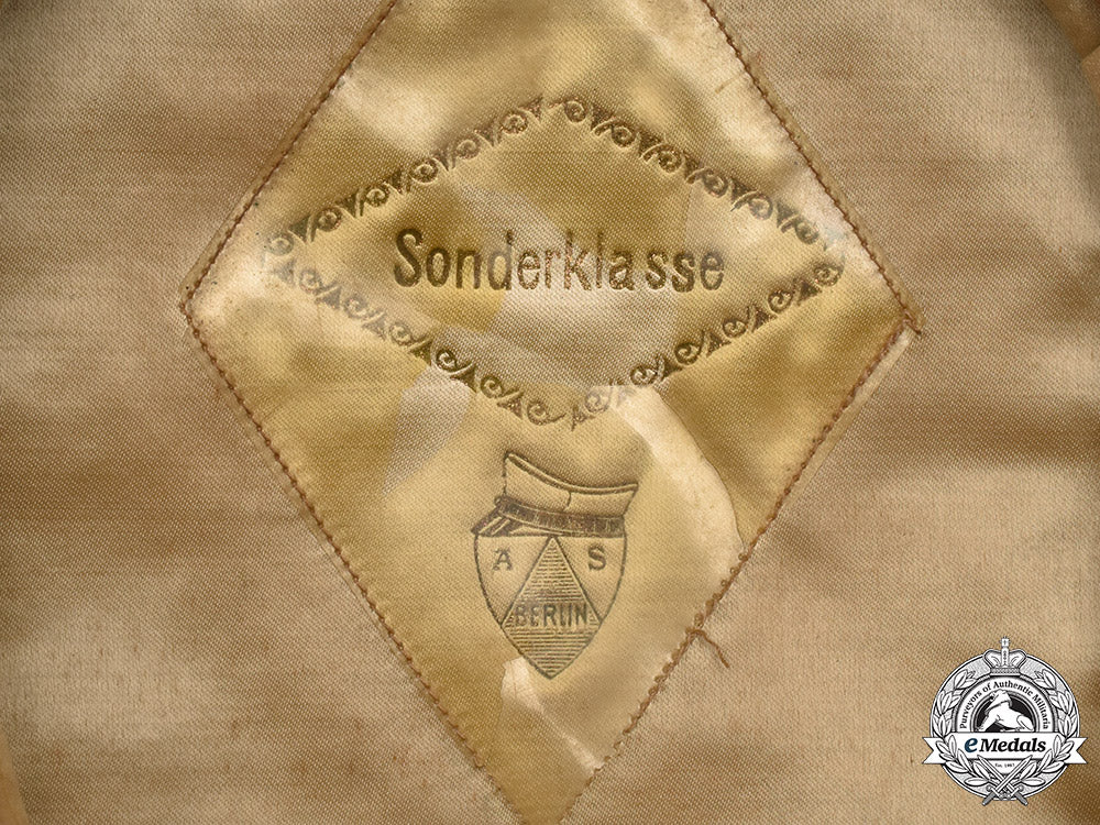 germany,_heer._an_army_artillery_officer’s_visor_cap,_by_as_berlin,_sonderklasse_c18-041883