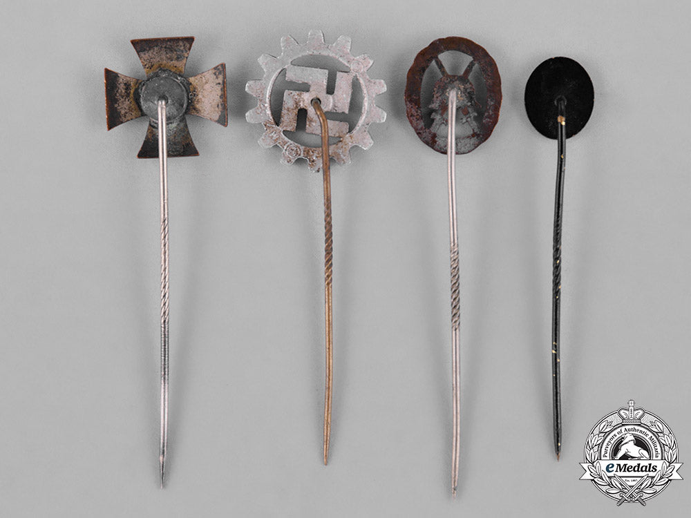 germany,_third_reich._a_lot_of_third_reich_period_stick_pins_c18-042229