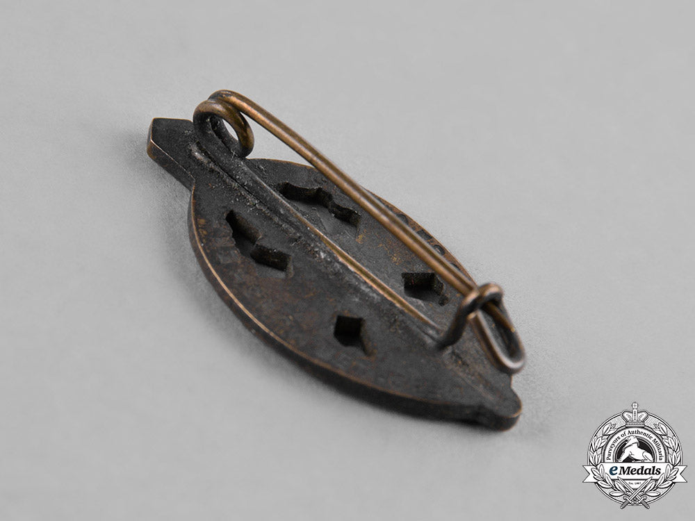 germany,_kyffhäuserbund._a_lot_of_kyffhäuserbund(_kyffhäuser_league)_badges_by_deschler&_sohn_c18-042232