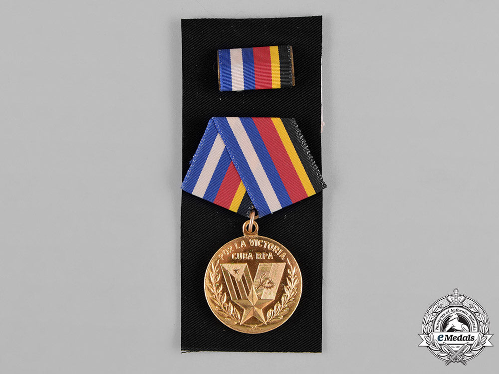 cuba,_republic._a_medal_for_victory_in_angola_c18-042331