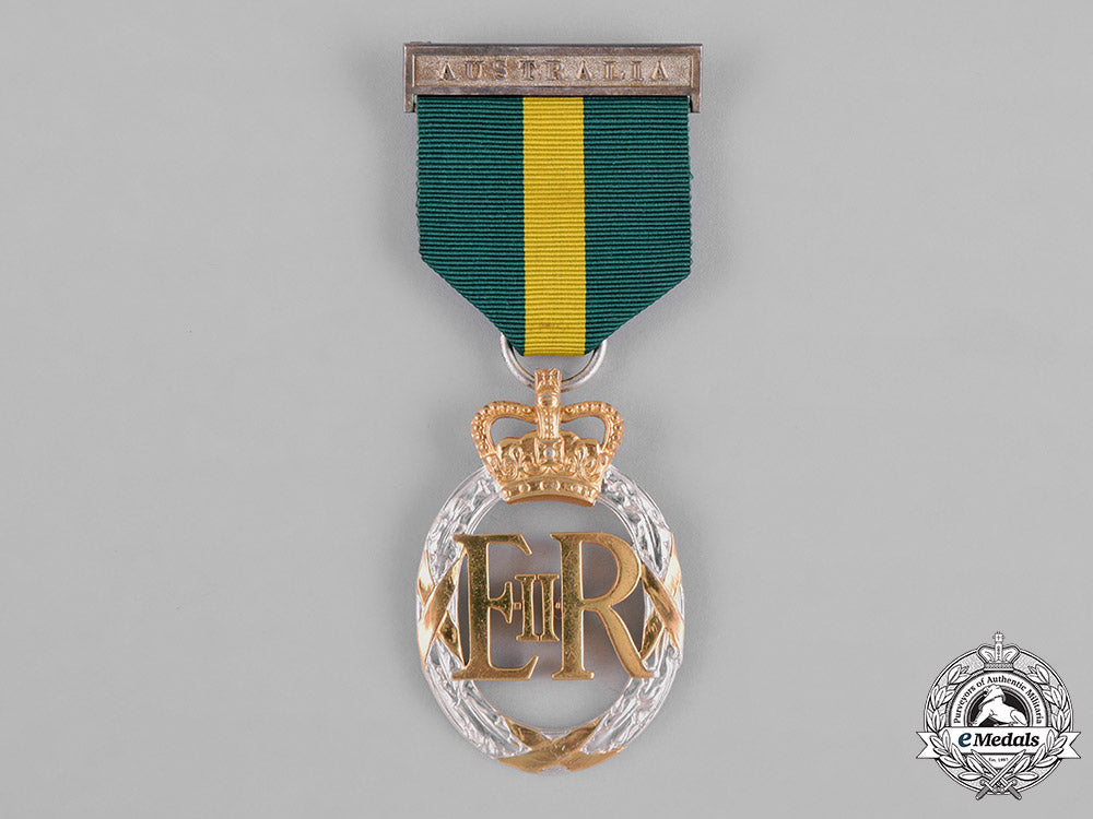 united_kingdom._an_efficiency_decoration_with_australia_bar,_to_major_h.w._miller,_australian_citizen_military_force_c18-042372