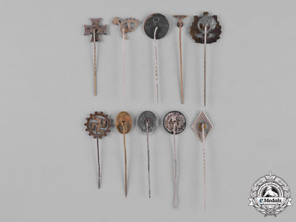 germany,_third_reich._a_lot_of_third_reich_period_stick_pins_c18-042492