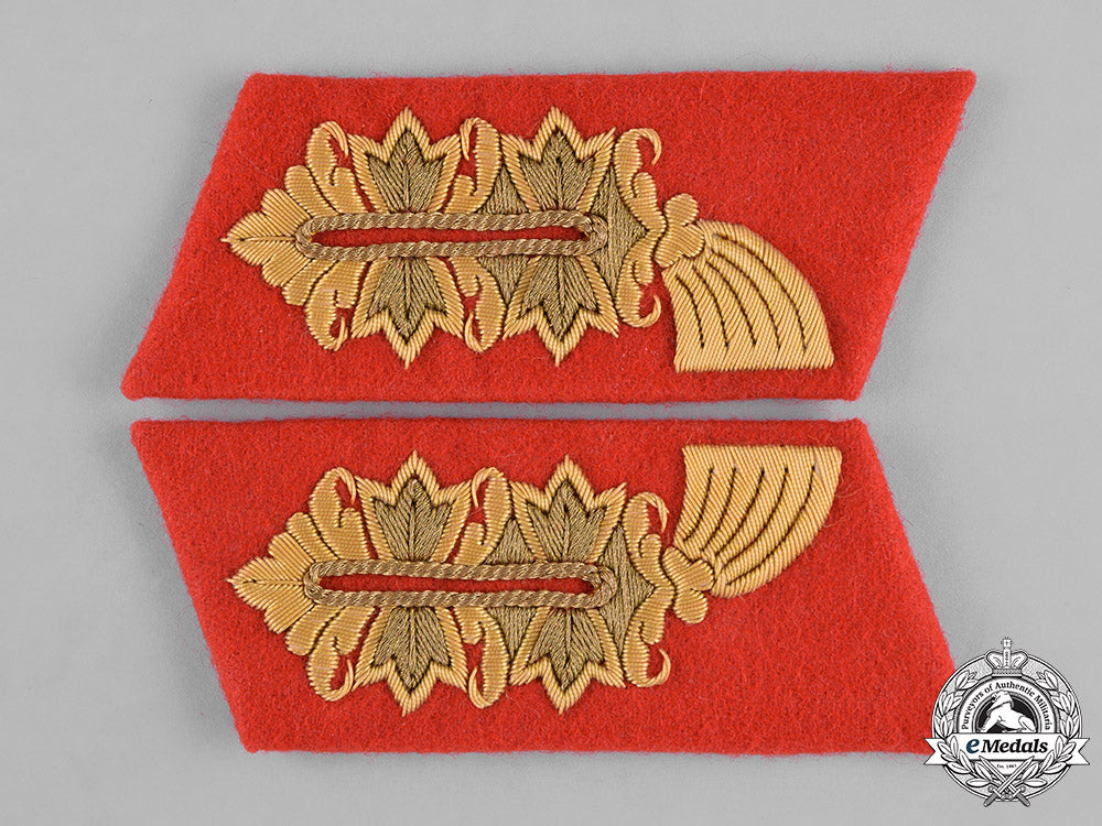 germany,_heer._a_mint_pair_of_heer(_army)_general’s_collar_tabs_c18-042495