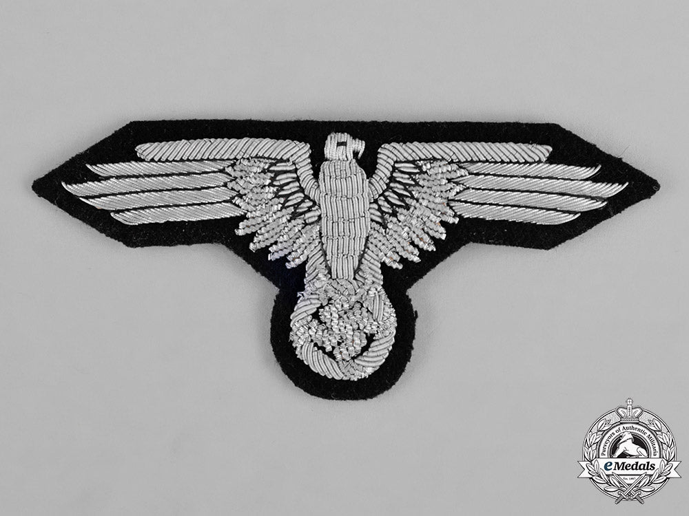 germany,_ss._a_mint_ss_officer’s_sleeve_eagle_c18-042498
