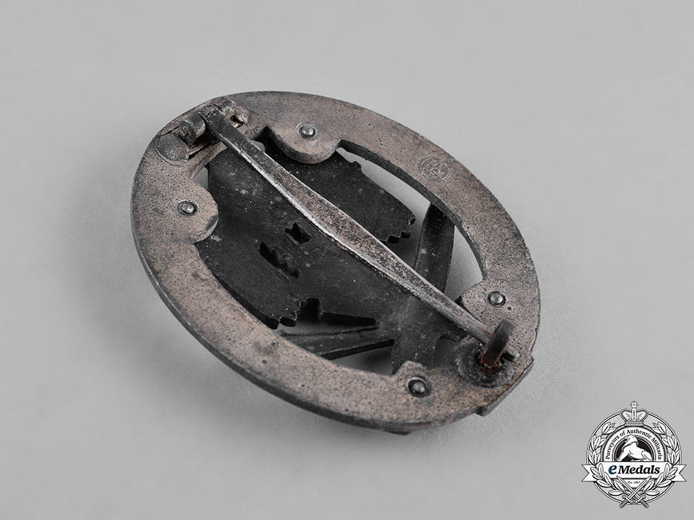 germany,_wehrmacht._a_general_assault_badge,_special_grade“25”,_by_rudolf_karneth&_söhne_c18-042511