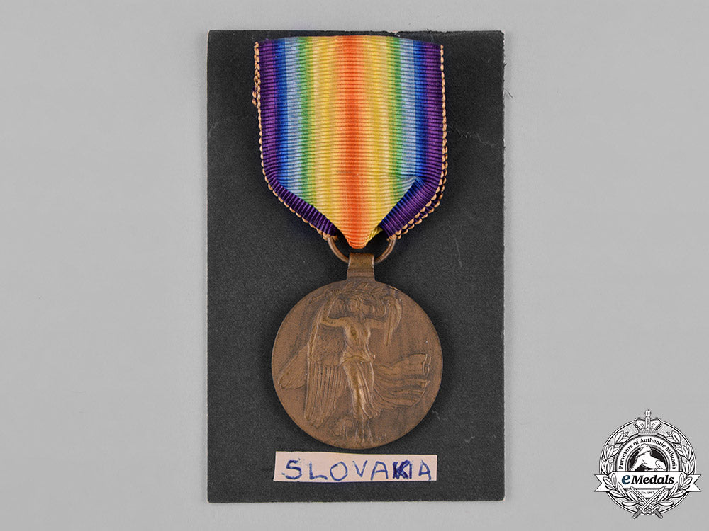 czechoslovakia,_republic._a_first_war_victory_medal_c18-042621