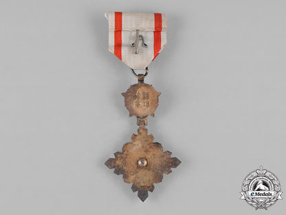 japan,_manchukuo_empire._an_order_of_the_auspicious_clouds,_iv_class,_c.1940_c18-042698