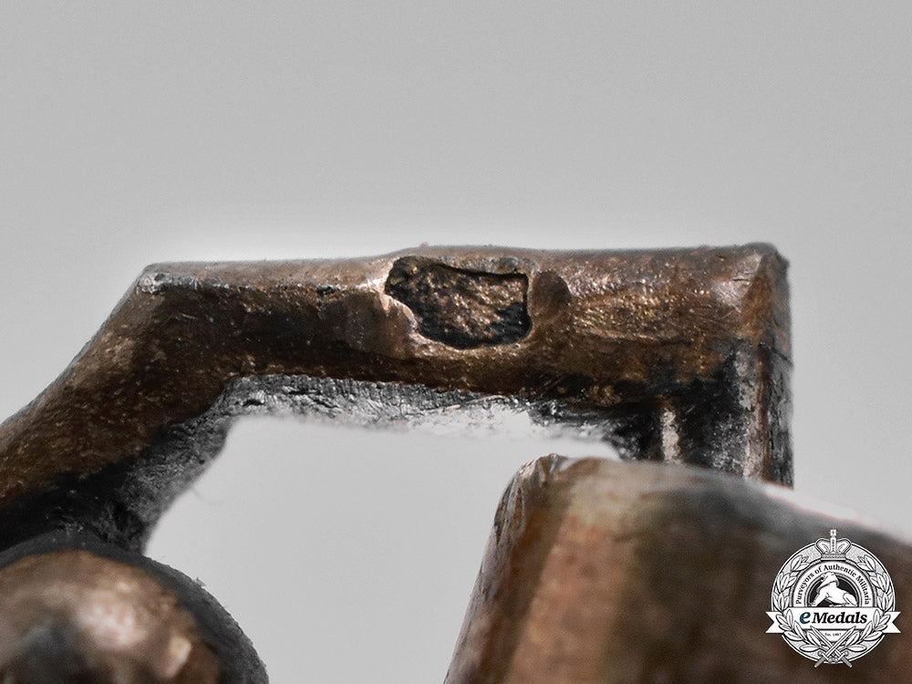 france,_republic._an_order_of_social_merit,_commander_c.1940_c18-042742