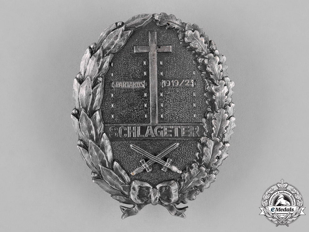 germany,_weimar._a_freikorps_schlageter_badge,_second_type,_by_paul_küst_c18-042818