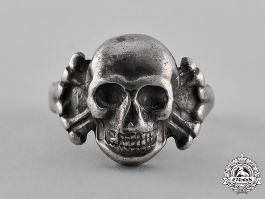 germany,_third_reich._a_second_war_period_skull&_crossbones_rings_c18-042833
