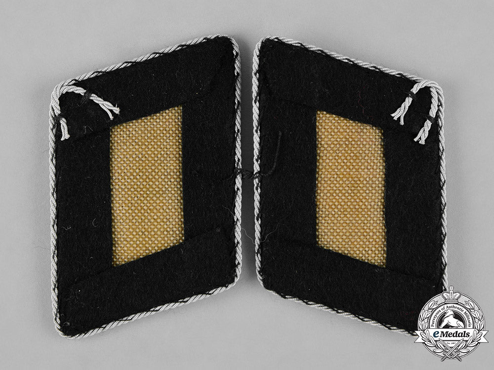 germany,_ss._a_pair_of_mint_and_unissued_ss_officer’s_collar_tabs_c18-042907