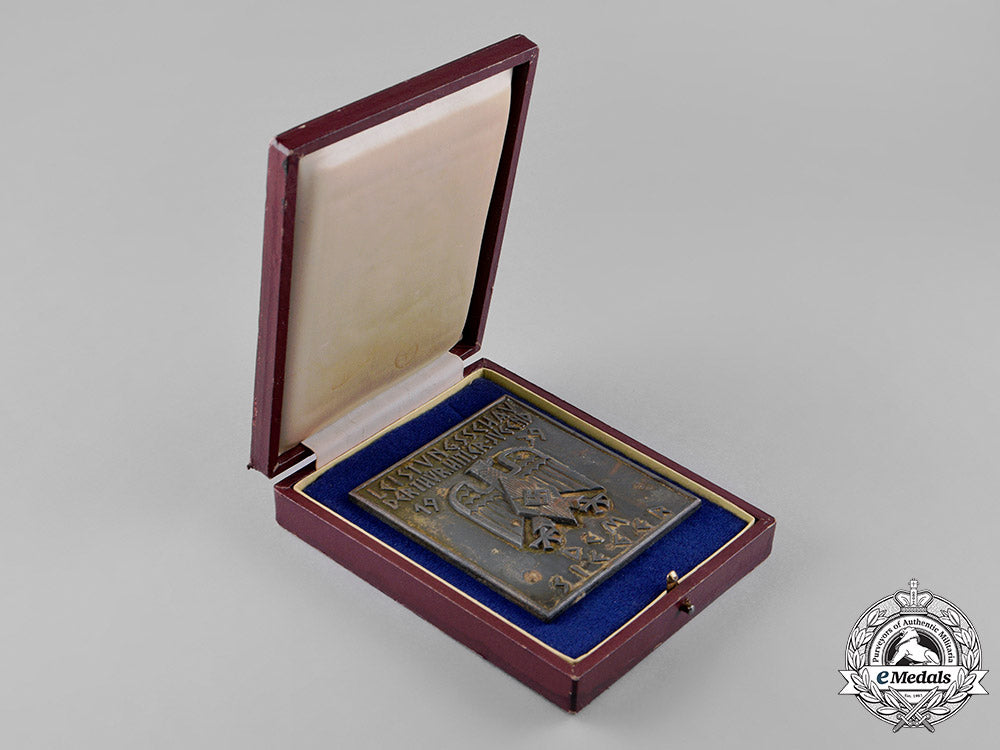 germany,_hj._an_award_plaque_for_the_performance_show_of_the_thüringen_hj,_with_presentation_case,_by_gustav_brehmer_c18-042934