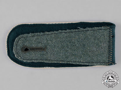 germany,_heer._a_großdeutschland_division_infantry_em_shoulder_strap_c18-042941