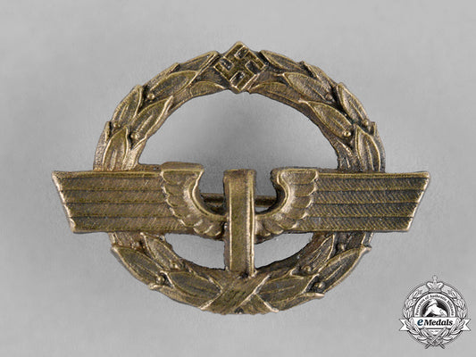germany,_reichsbahn._a_very_rare_german_female_railway_staff_service_badge,_gold_grade,_c.1944._c18-042951
